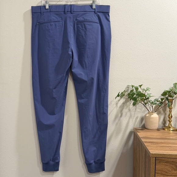 Greyson NWT Size 36 Falcon Montauk Jogger Golf Performance Pants Outdoor Stretch - Picture 2 of 8